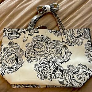 Cream and black essential tote bag from indigo, Brand New